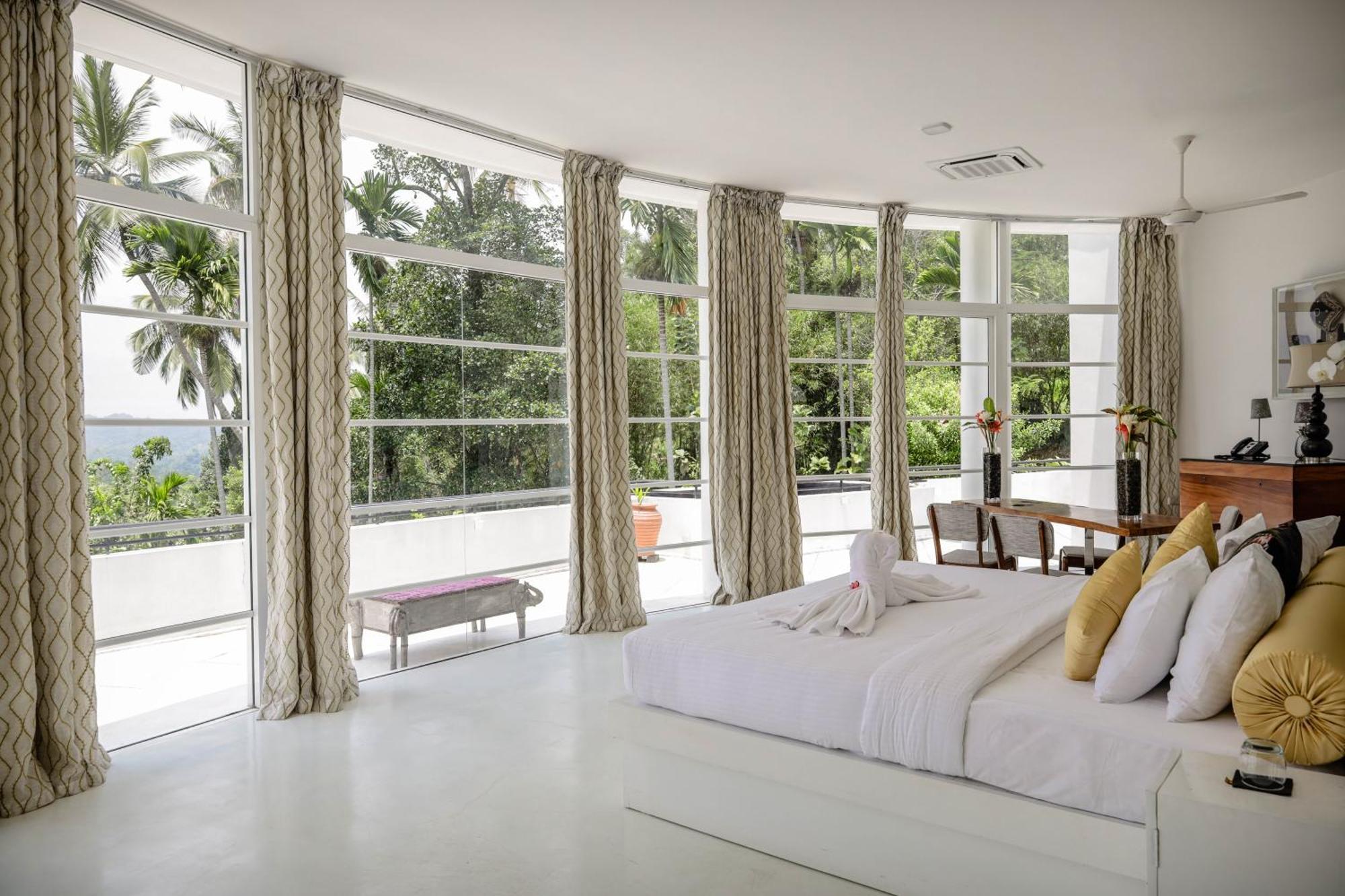 The Flame Tree Estate & Hotel Kandy Zimmer foto